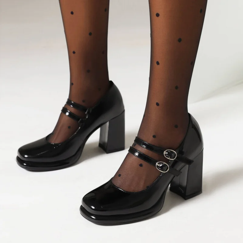 Zapatos de charol con doble he - Patent Leather Pump reseña y precio