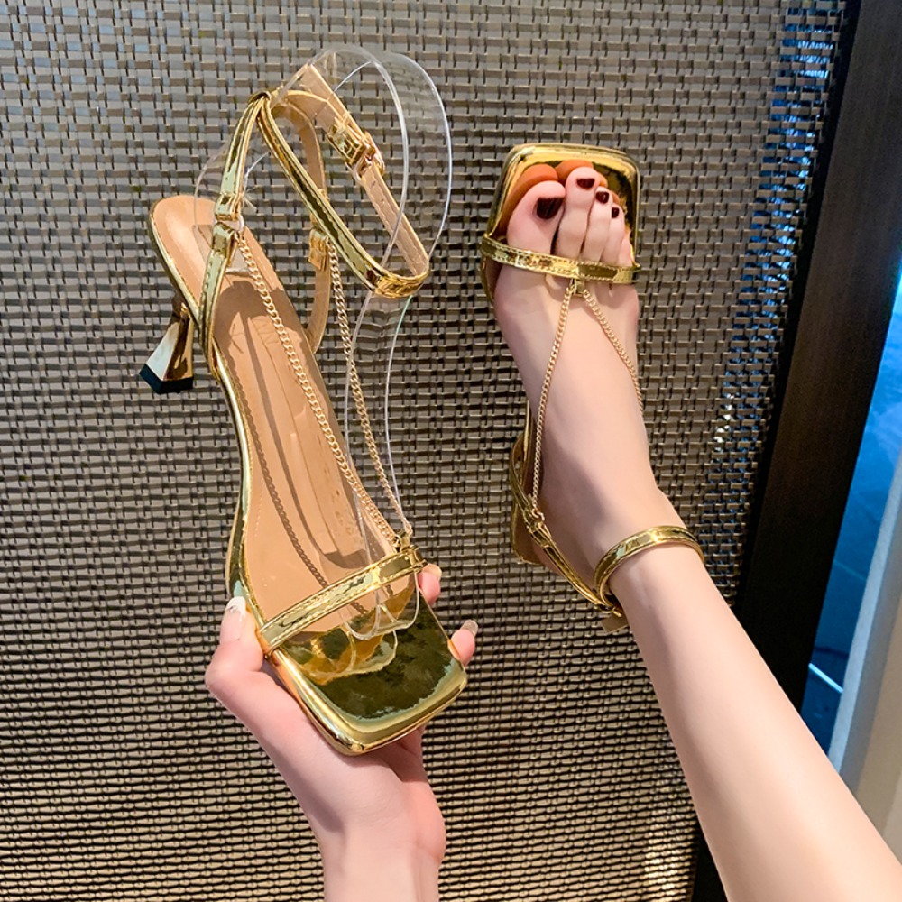 Sandalias de Tacón Alto con Ca - Gold Chain Sandal reseña y precio